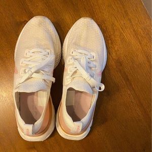Women’s Nike React